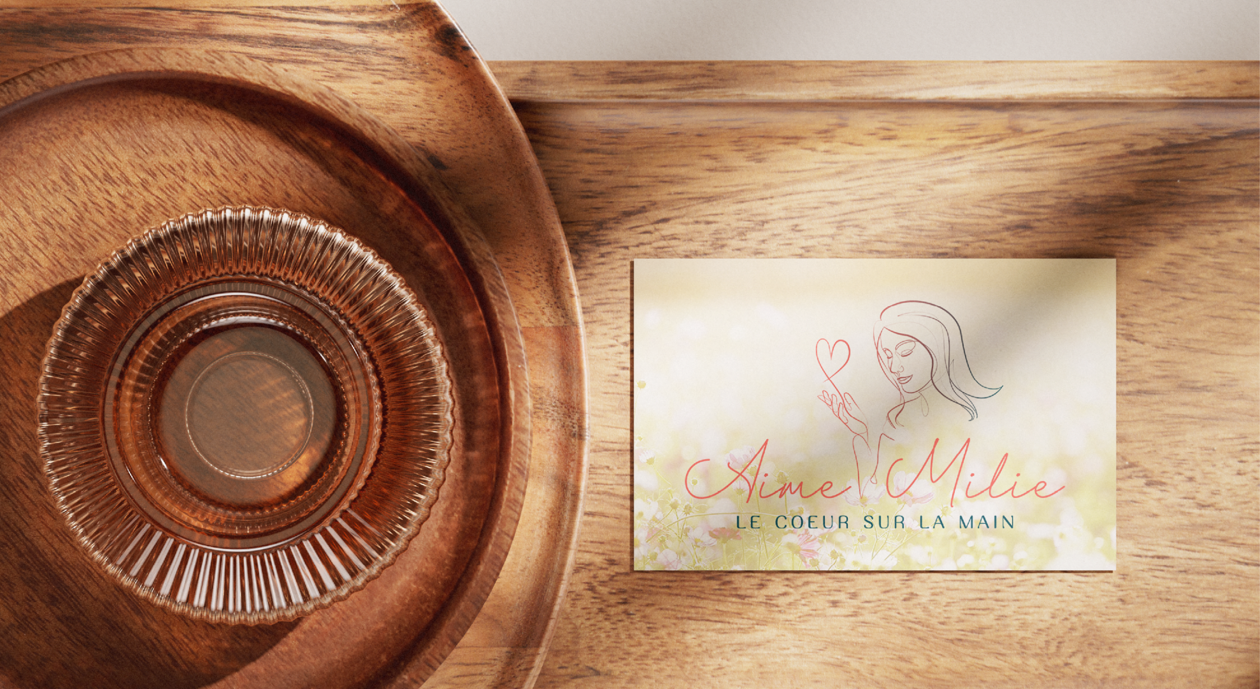 Maquette du logo Aime-Milie par Mathilde Vassallo pour Carton Graphique.