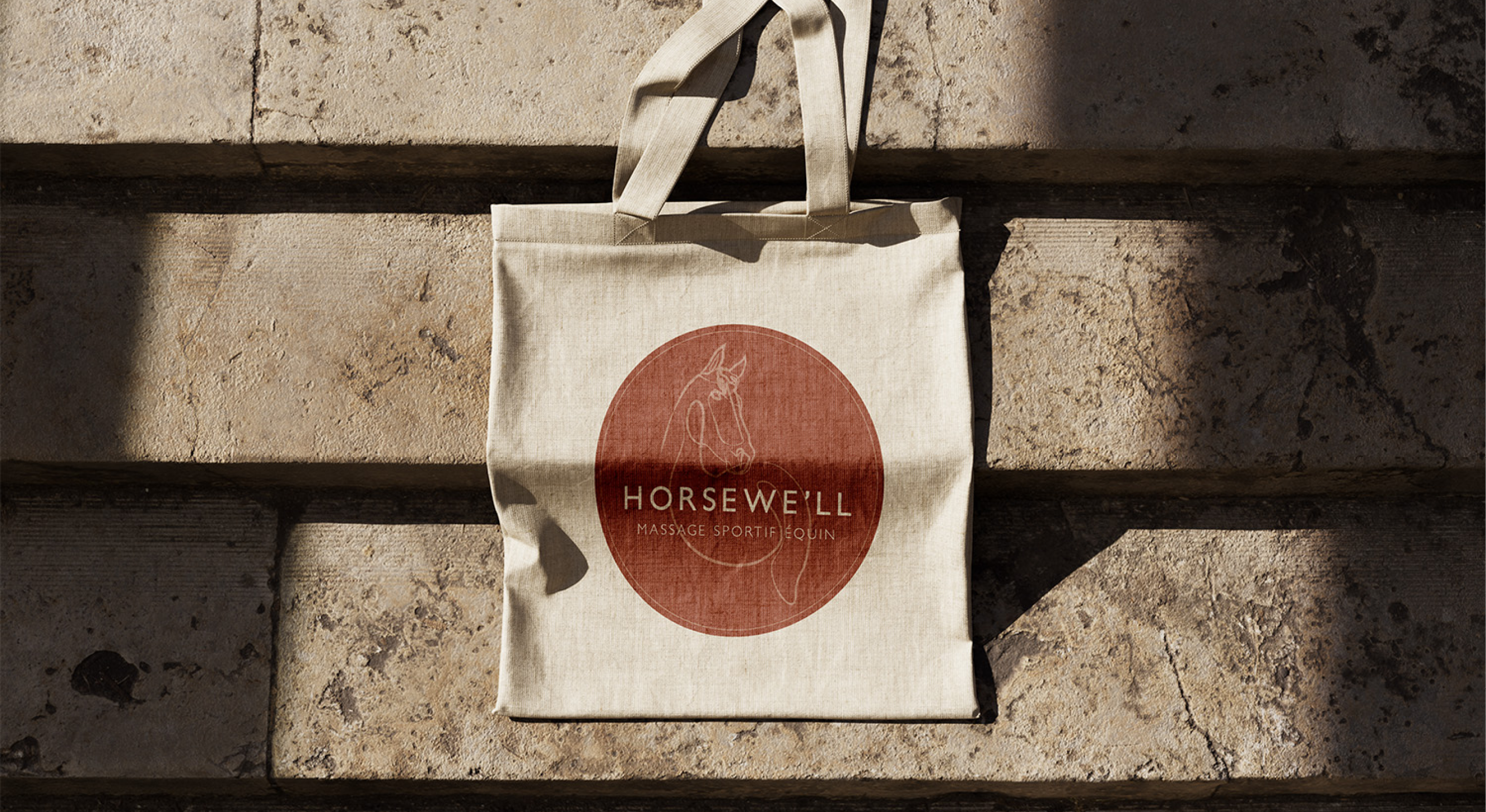 Maquette du logo de Horsewe'll, par Mathilde Vassallo pour Carton Graphique.