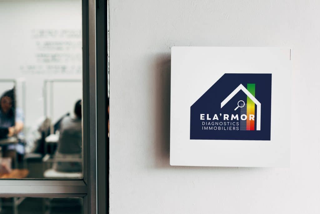 Maquette du logo Ela'rmor par Mathilde Vassallo pour Carton Graphique.